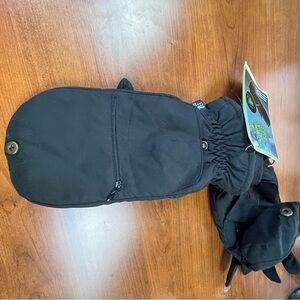 NWT Black Winter Gloves Mittens with Zipper Pocket Compass Thinsulate Watch Sz M